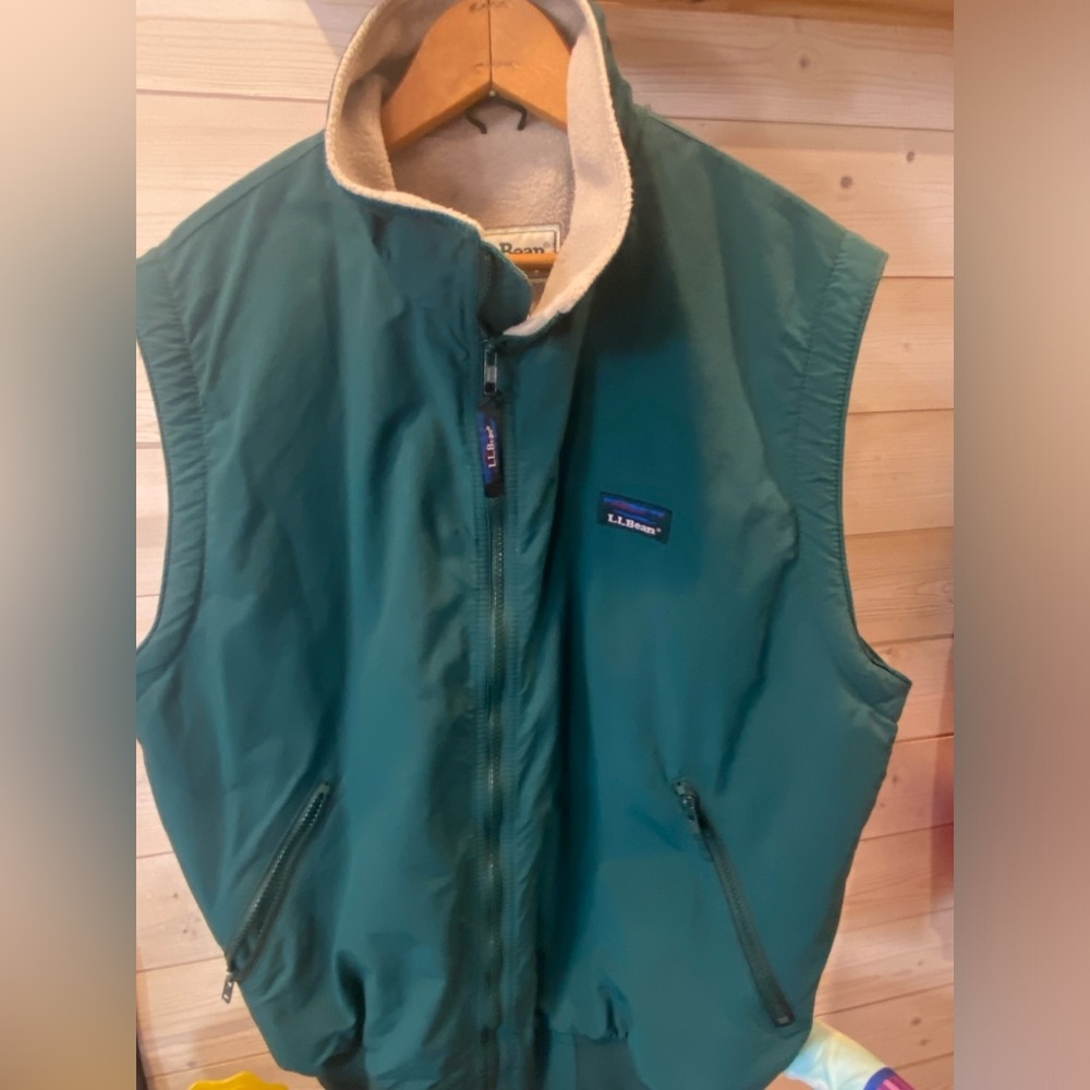 Vintage L.L. Bean Vest Size Large EUC 90’s normcore Dad vest hunter Forest green